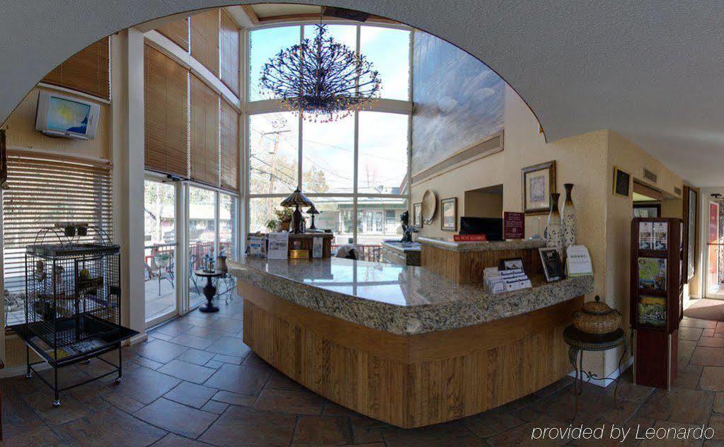 Zoders Inn And Suites Gatlinburg Interior photo
